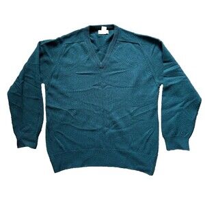 Vtg L.L. Bean Mens Scotland Green Lambs Wool Academia Preppy Grandpa Sweater Med